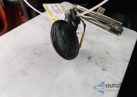 2014 Mini Clubman Cooper z USA, uszkodzony, nr VIN WMWZF3C58ET492942